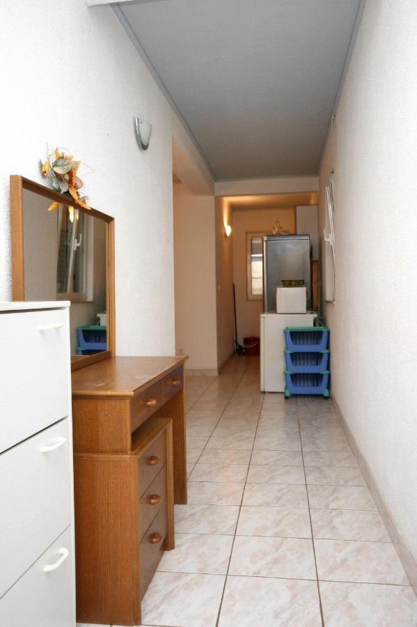 Apartments By The Sea Promajna, Makarska - 2673 Экстерьер фото